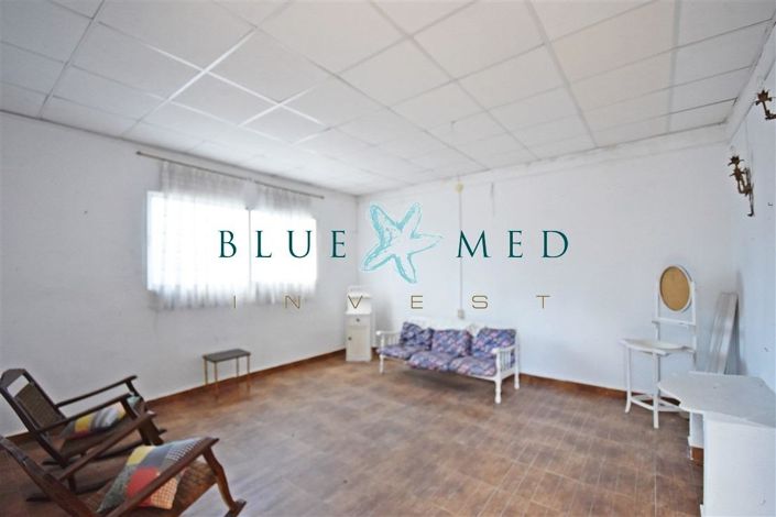 Image No.31-4 Bed Country House for sale