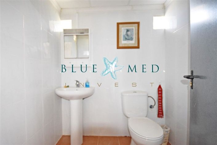 Image No.34-4 Bed Country House for sale