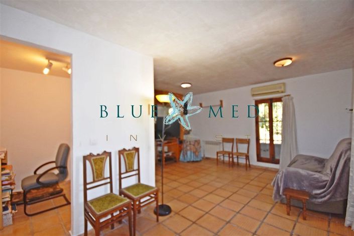 Image No.5-4 Bed Country House for sale