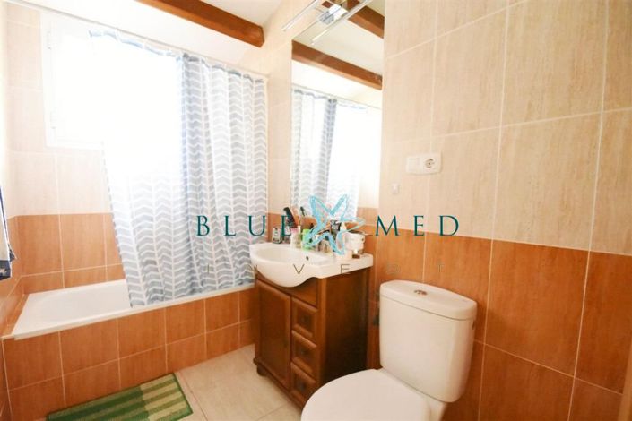 Image No.12-7 Bed Villa for sale