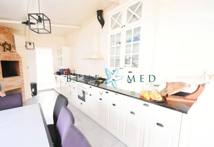 Image No.34-7 Bed Villa for sale