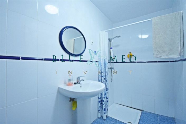 Image No.11-3 Bed House for sale