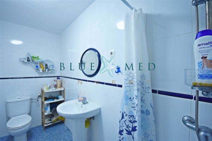 Image No.12-3 Bed House for sale