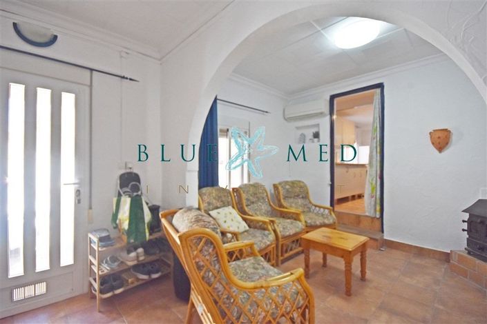 Image No.2-3 Bed House for sale