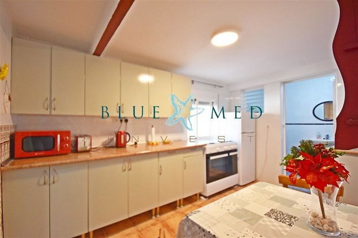 Image No.5-3 Bed House for sale