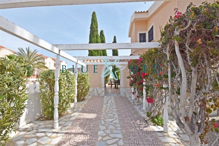 Image No.29-2 Bed Villa for sale