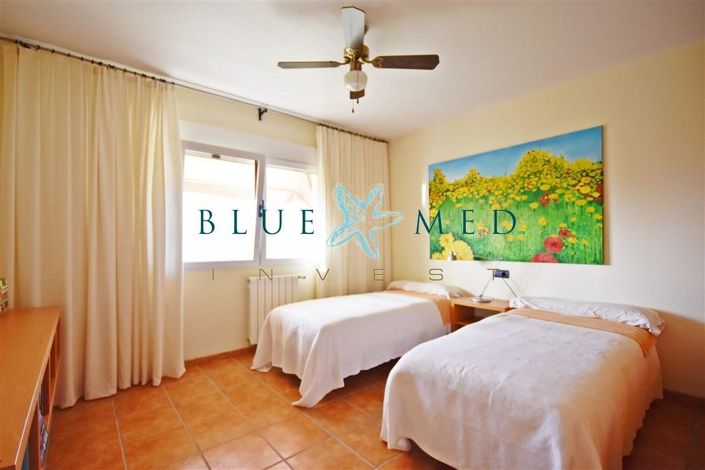 Image No.28-5 Bed Villa for sale
