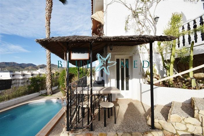 Image No.37-5 Bed Villa for sale