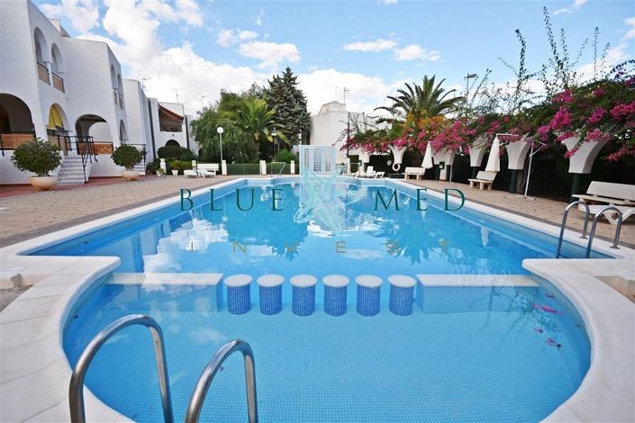 Image No.20-2 Bed Apartment for sale