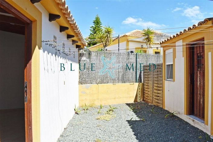 Image No.18-3 Bed Villa for sale