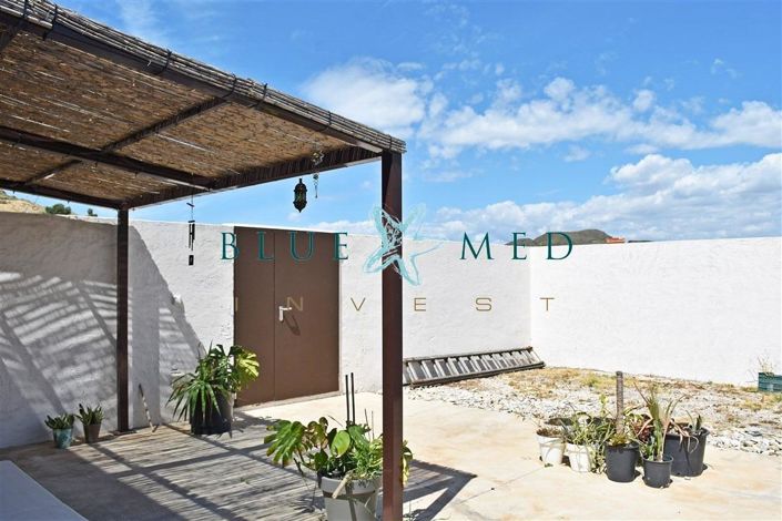 Image No.21-4 Bed Country House for sale