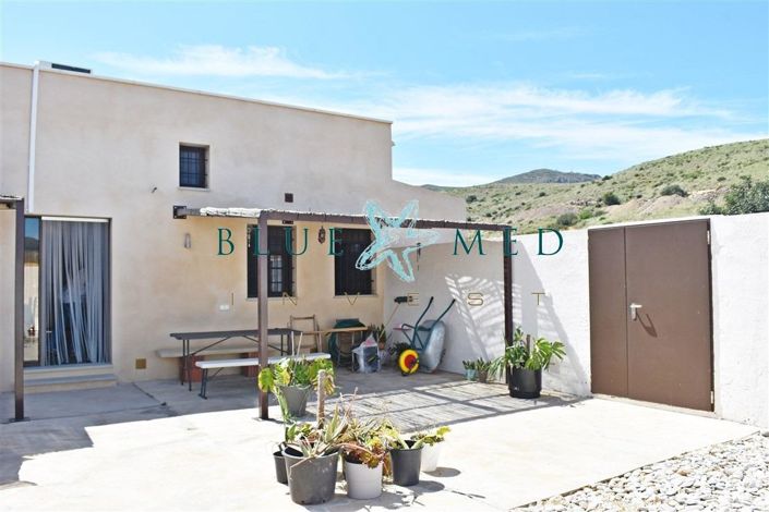 Image No.23-4 Bed Country House for sale