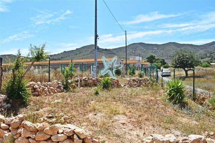 Image No.24-4 Bed Country House for sale