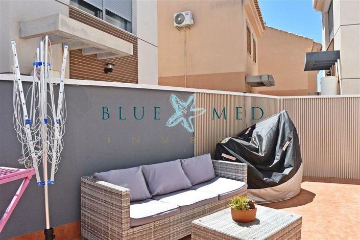 Image No.32-2 Bed Villa for sale