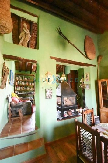 Image No.30-3 Bed Country House for sale