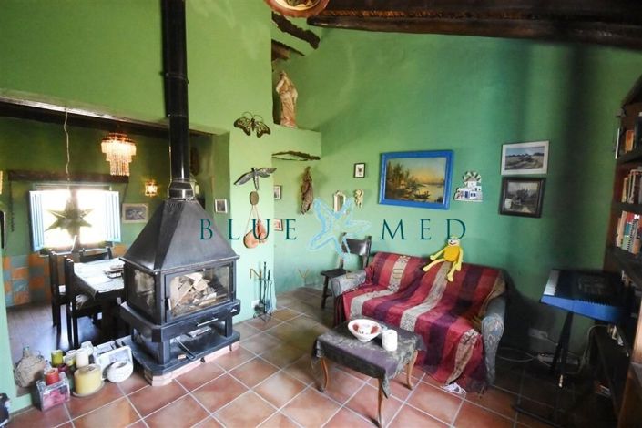 Image No.33-3 Bed Country House for sale