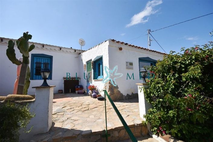 Image No.48-3 Bed Country House for sale