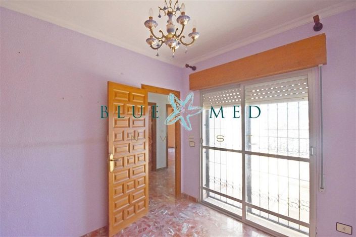 Image No.17-5 Bed Villa for sale