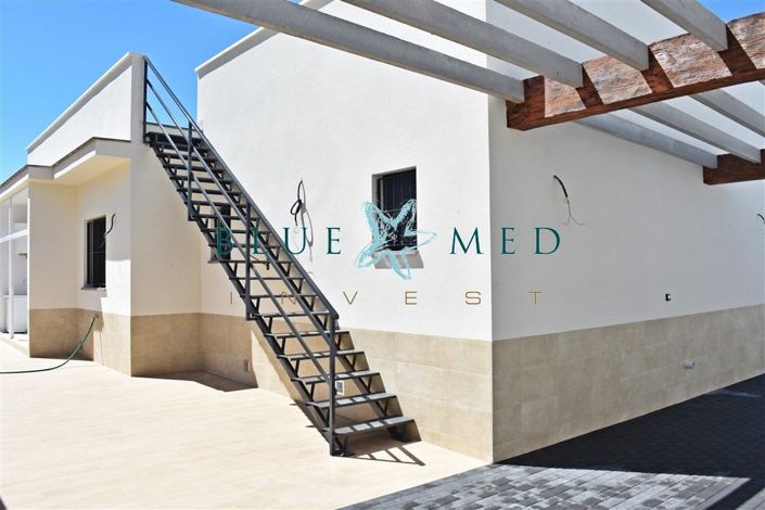 Image No.19-3 Bed Villa for sale