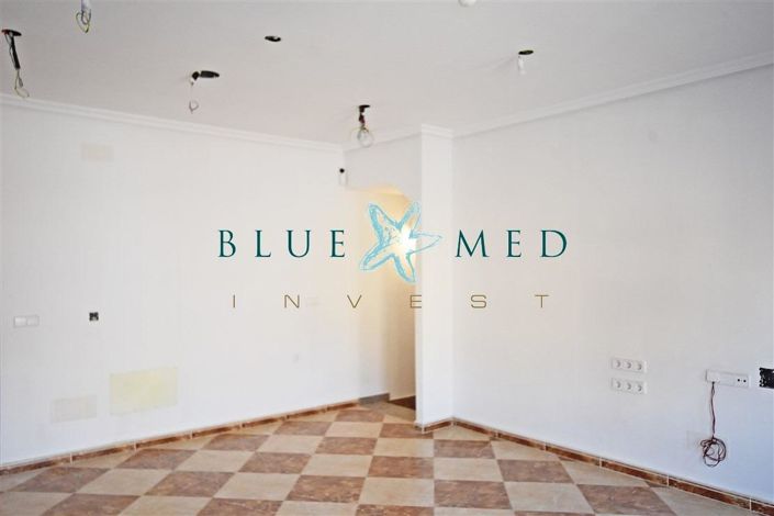 Image No.2-3 Bed Property for sale
