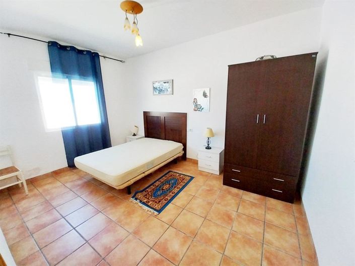 Image No.19-2 Bed Country House for sale