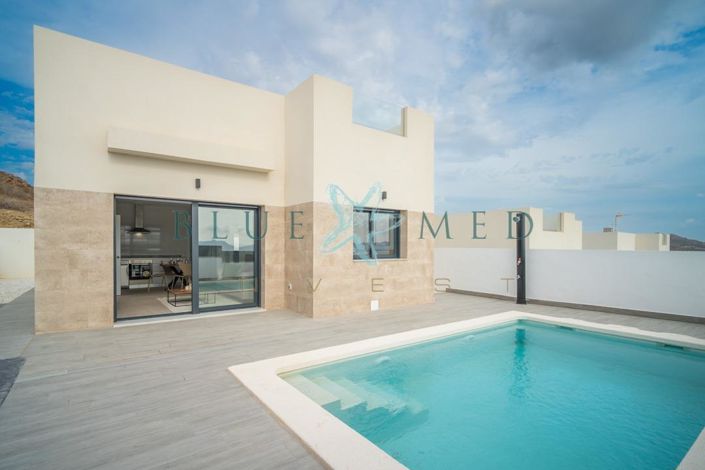 Image No.3-2 Bed Villa for sale