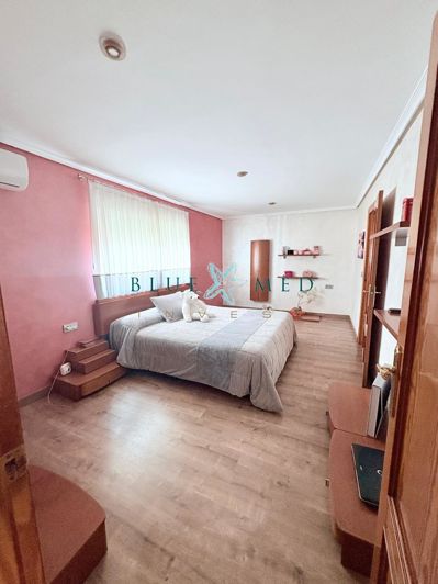 Image No.12-3 Bed Duplex for sale