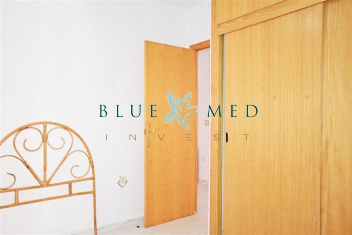 Image No.16-4 Bed Property for sale