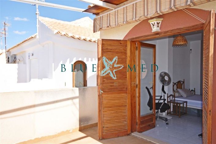 Image No.23-4 Bed Property for sale