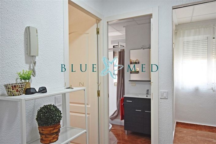 Image No.20-3 Bed Flat for sale