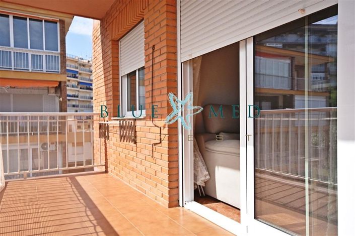 Image No.4-3 Bed Flat for sale