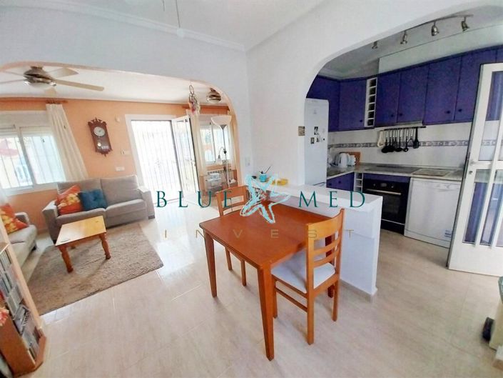 Image No.20-2 Bed Villa for sale