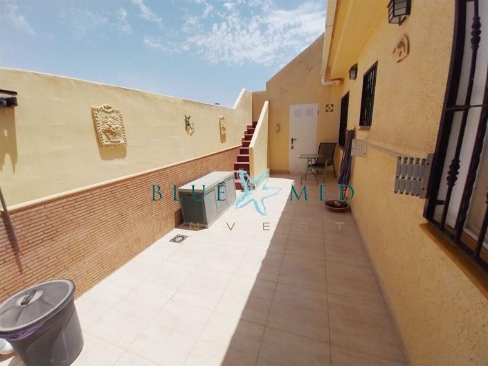 Image No.35-2 Bed Villa for sale
