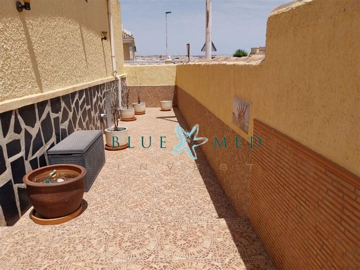 Image No.49-2 Bed Villa for sale