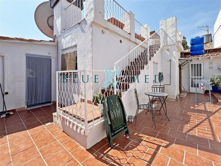 Image No.29-3 Bed Villa for sale