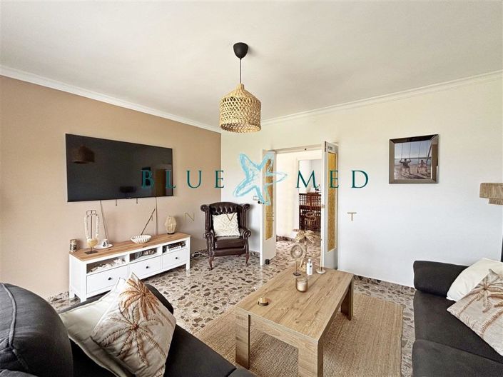 Image No.16-6 Bed Country House for sale