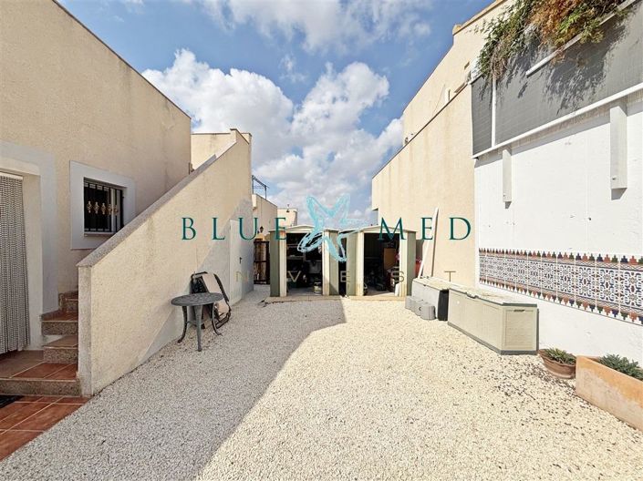 Image No.28-2 Bed House for sale