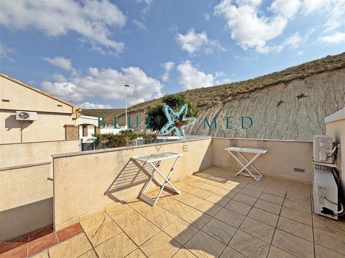 Image No.29-2 Bed House for sale