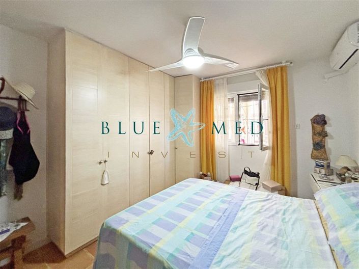 Image No.13-3 Bed Flat for sale