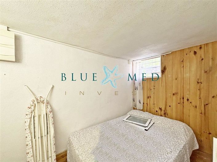 Image No.24-3 Bed Flat for sale