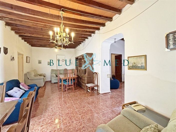 Image No.10-3 Bed Country House for sale
