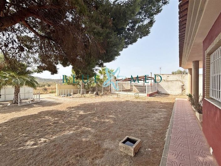 Image No.30-4 Bed Country House for sale