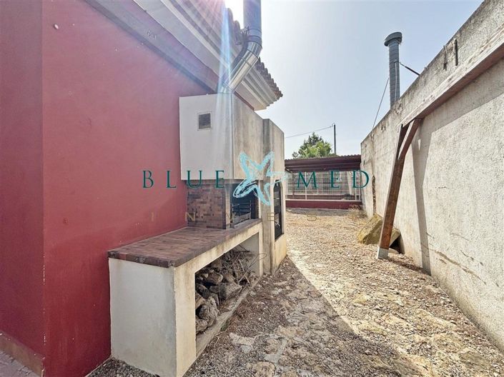 Image No.33-4 Bed Country House for sale