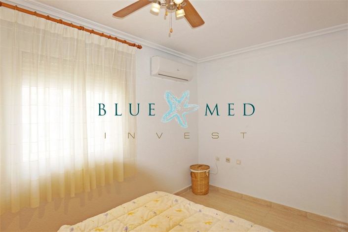 Image No.17-2 Bed House for sale