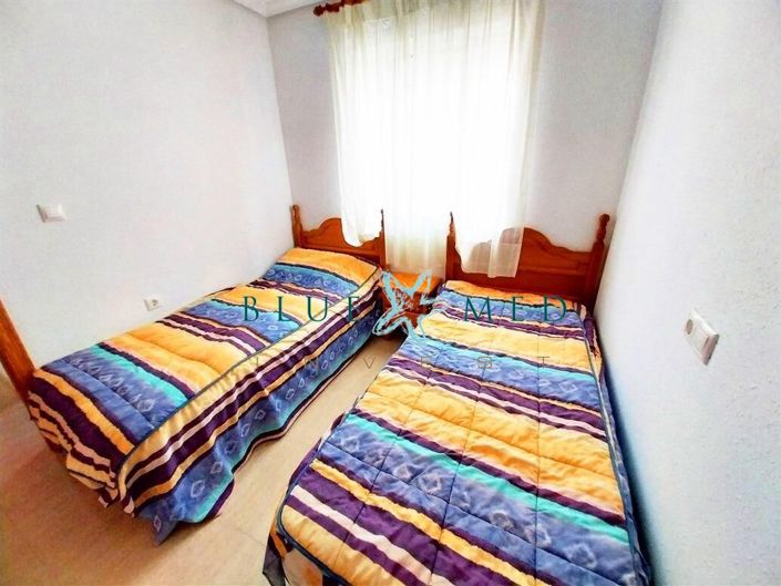 Image No.18-2 Bed House for sale