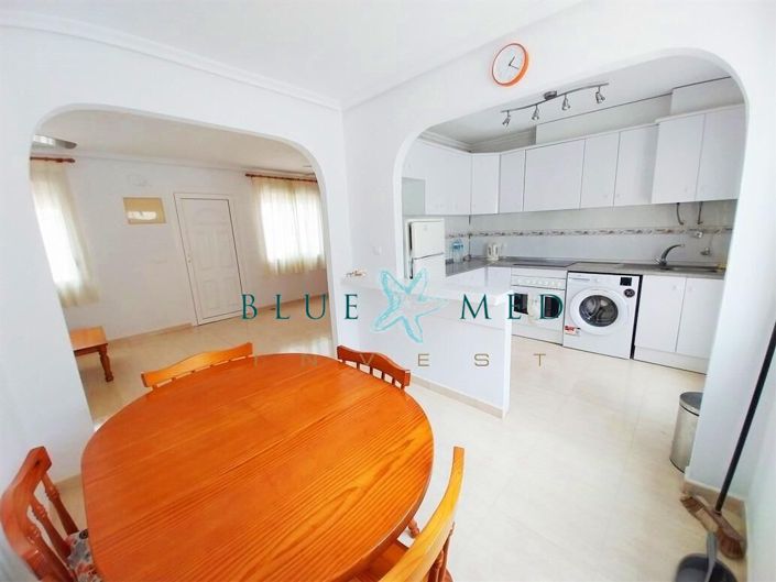 Image No.21-2 Bed House for sale