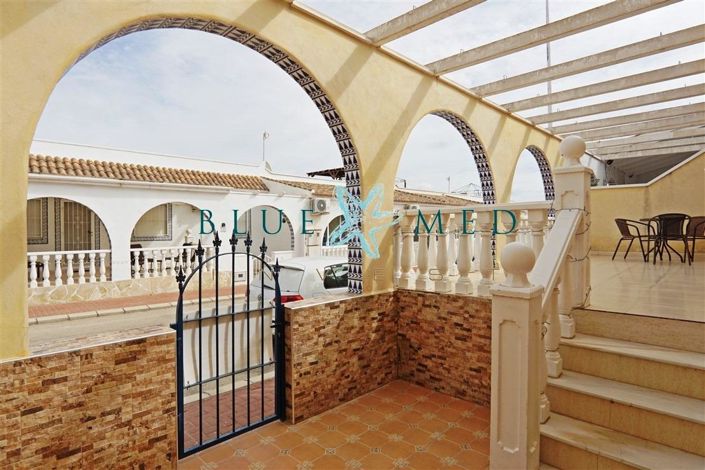 Image No.6-2 Bed House for sale
