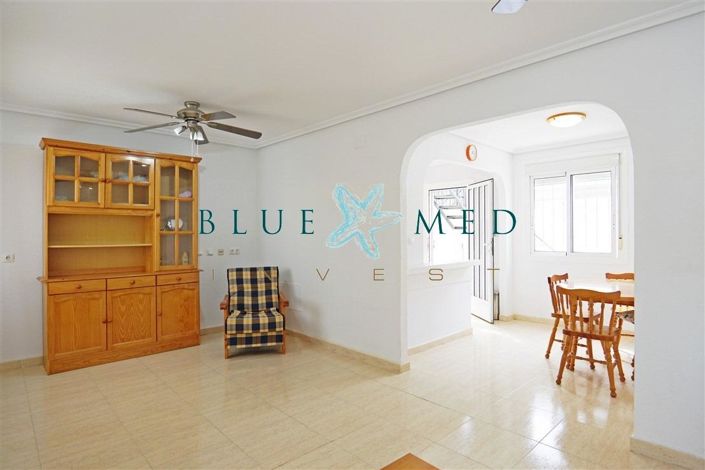 Image No.9-2 Bed House for sale