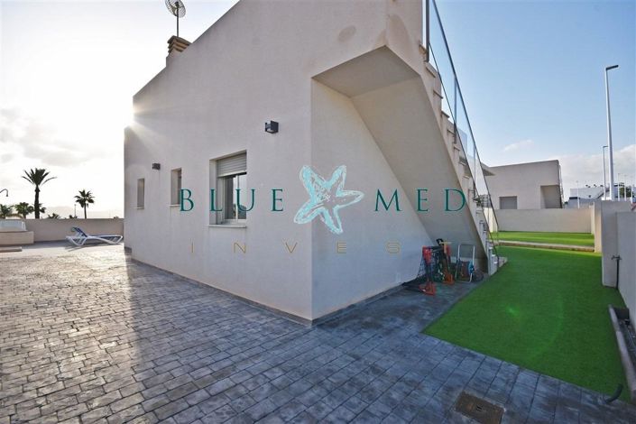 Image No.33-3 Bed Villa for sale