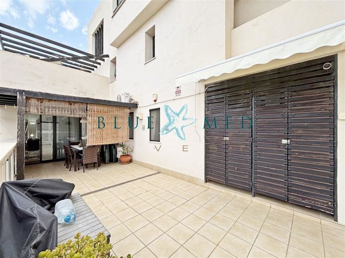 Image No.11-3 Bed Flat for sale